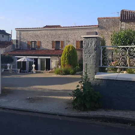 Les Quatre Saisons * Saint-Angeau