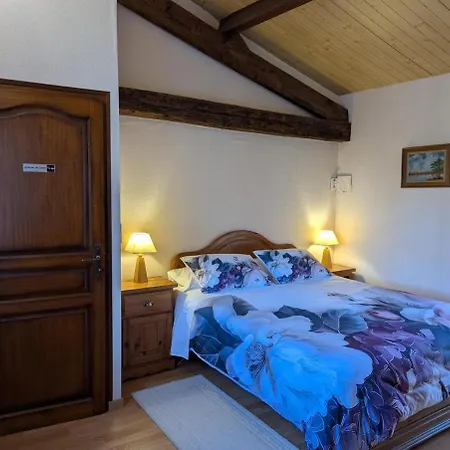 Les Quatre Saisons Holiday home Val-de-Bonnieure